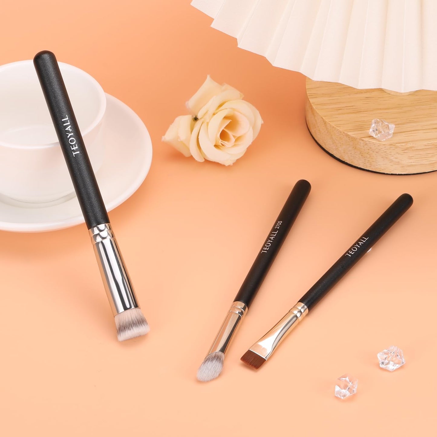 TEOYALL Foundation Contour Conceal Brush Set, 3PCS Angled Synthetic Kabuki Brush for Blending Setting Buffing with Liquid, Cream and Powder Cosmetic (170S/270S/370S)