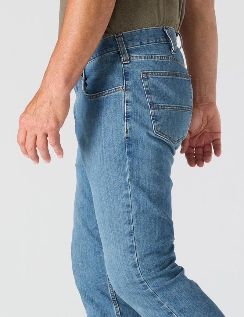 Carhartt Men's Rugged Flex® Relaxed Straight Jeans - Durable Comfort & Flexibility