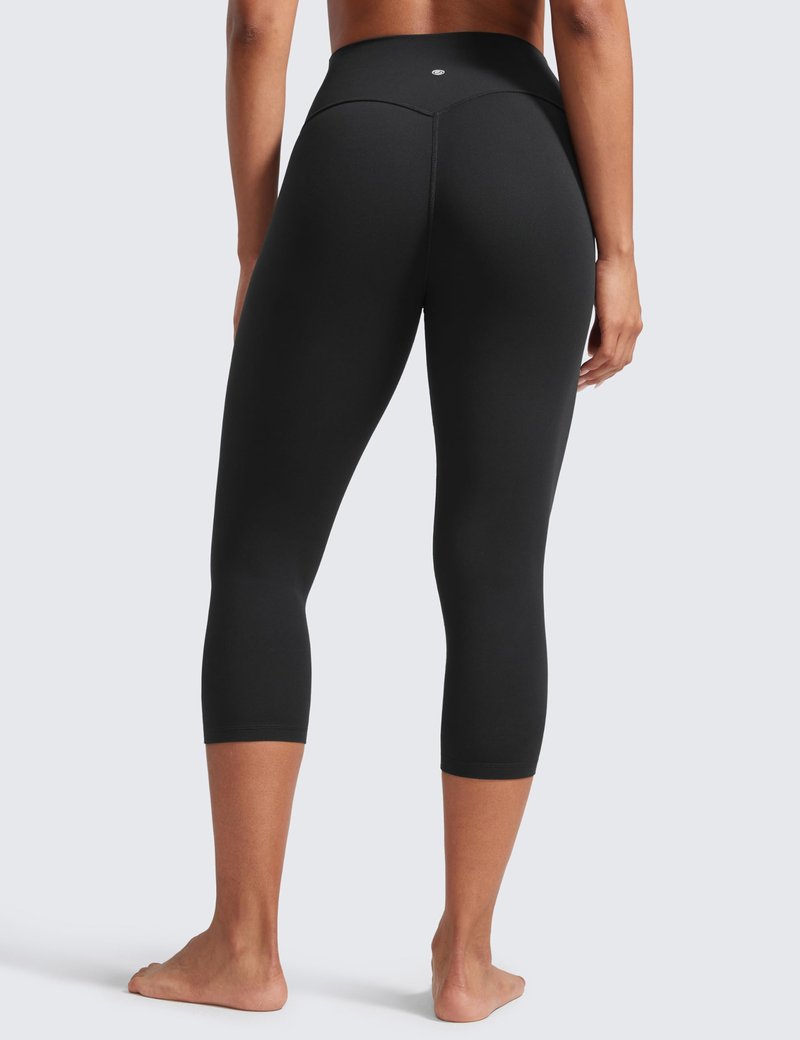 CRZ YOGA Butterlift Capris Workout Leggings 21" - High Waisted Pilates Gym Athletic Womens Crop Yoga Pants Black Large