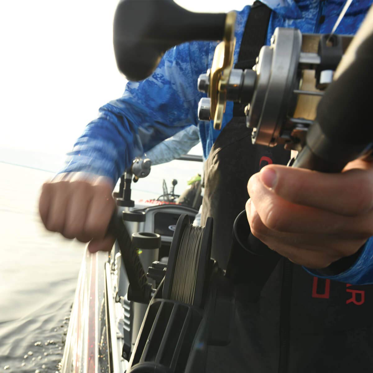 Cannon Uni-Troll 5 Manual Downrigger for Boat Fishing and Trolling