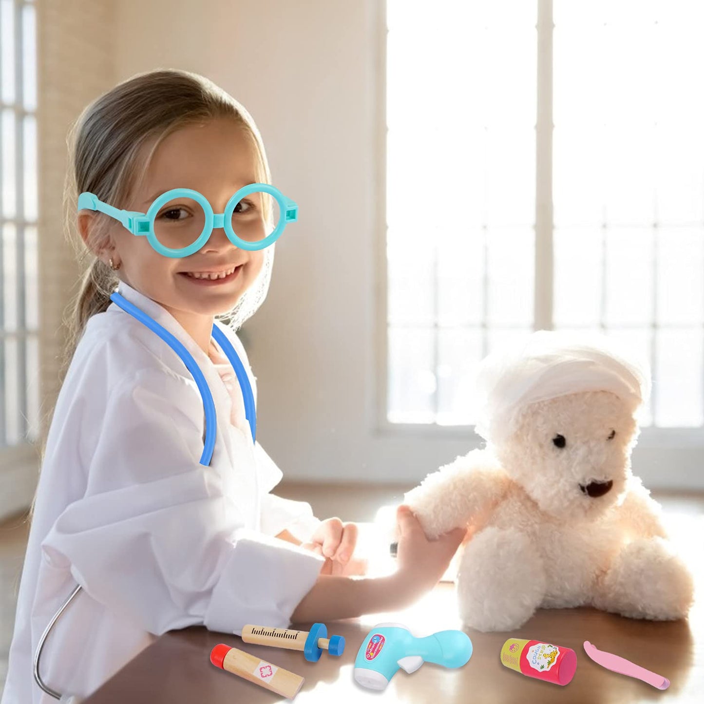 EFO SHM Kids Doctor Sets Role Play Toys Dentist Doctor's Case Children's Medical Wooden Toy with Real Stethoscope Doctor's Coat for Boys Girls