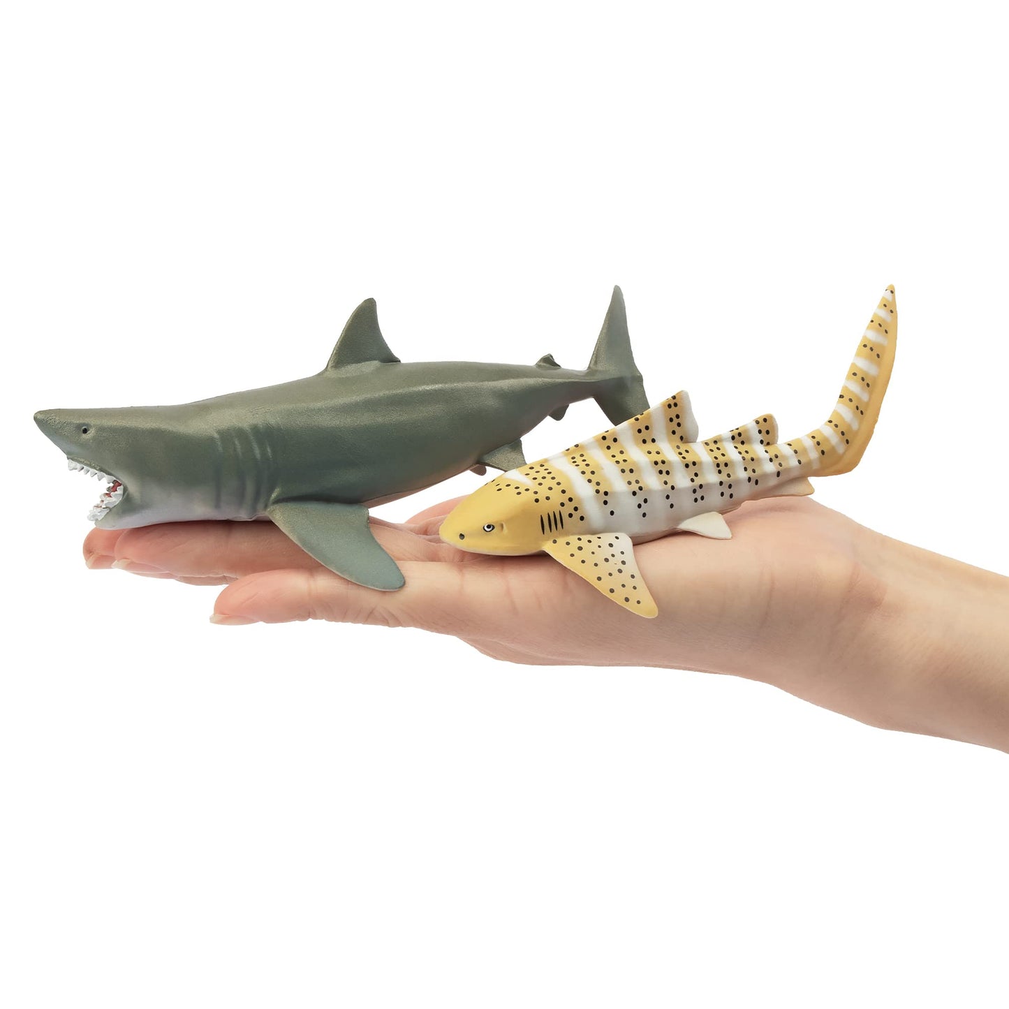 toymany 6PCS 12-14CM Realistic Shark Bath Toy Figurines, Plastic Ocean Sea Animals Figures Set Includes Whale, Tiger, Great White Shark, Cake Toppers Christmas Birthday Gift for Kids Toddlers