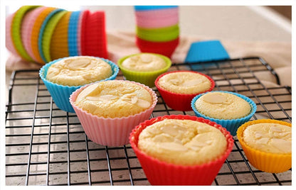 Reusable Silicone Cupcake Baking Cups 24 Pack, 2.75 inch Cups, & Non-stick Muffin Liners for Party Halloween Christmas,6 Rainbow Colors (Pack of 24,Multicolor)