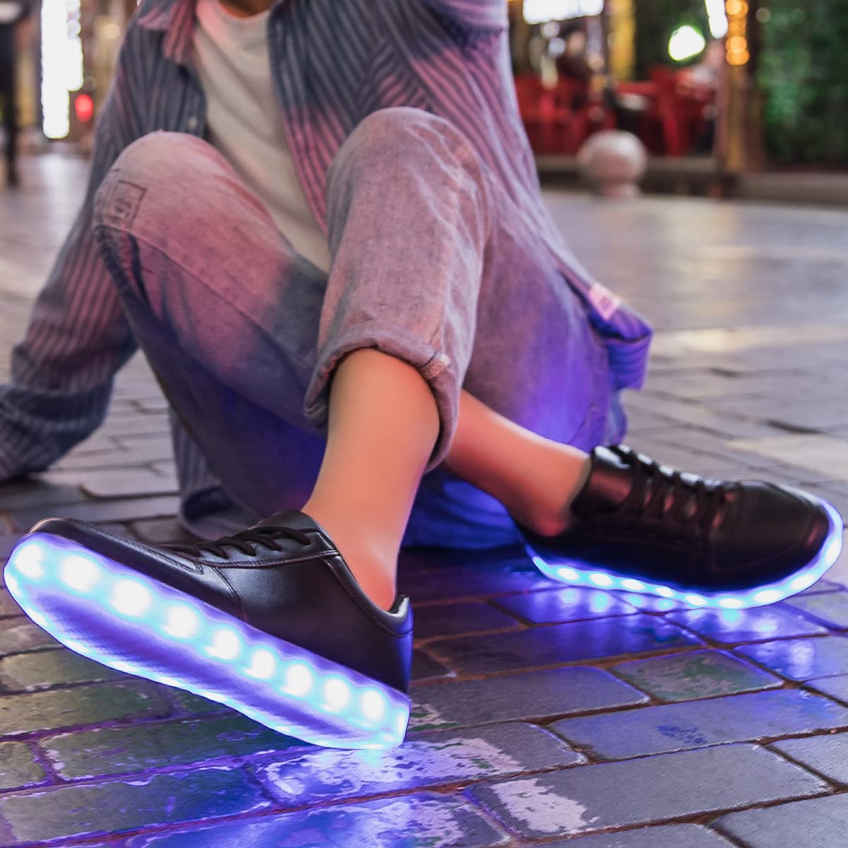 PYYIQI LED Light Up Shoes for Women & Men - Sports LED Sneakers with USB Charging for Festivals, Christmas, Halloween & New Year Parties - Black 35