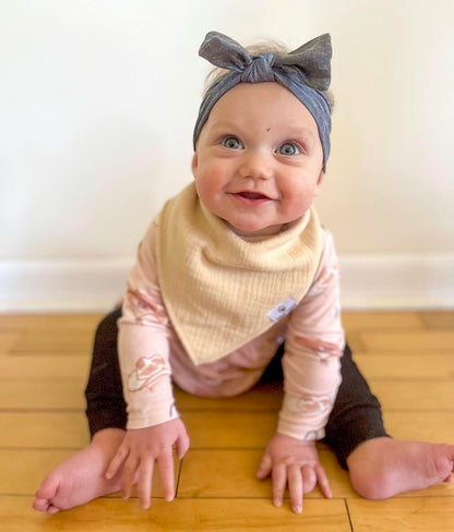 DiaperSquad's 10-Pack Baby Bibs for Drooling and Teething, Bibs for Boys, Baby Girl - Solid Cotton Baby Drool Bibs (Neutral - 100% Muslin)