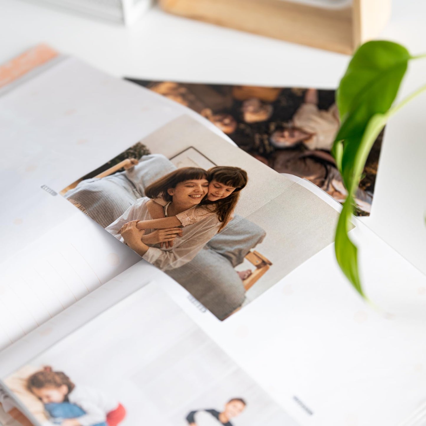Grupo Erik 6x4 Photo Album - Cute Rabbit | 10x15 cm, 200 Pockets Photo Albums 6x4, Memory Book | Rabbit Gifts Under 15 Pounds, Cute Gifts For Women & For Men