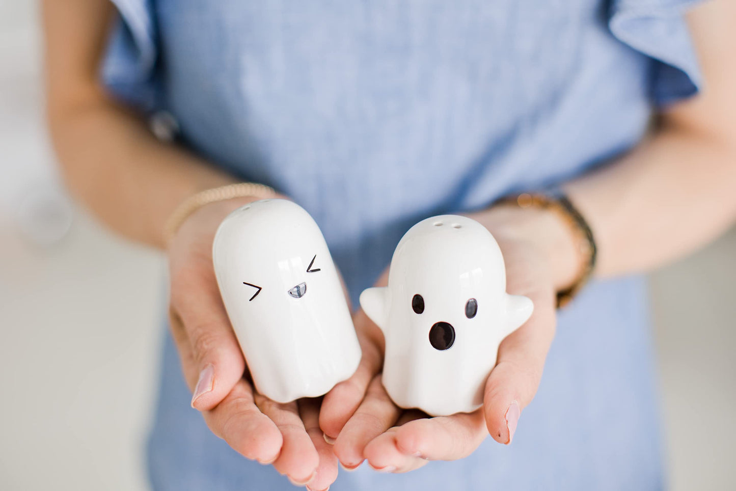 Pearhead Ceramic Ghosts Salt & Pepper Shakers, Halloween Accessory For The Home and Kitchen, Must Have Fall Décor, Set of 2