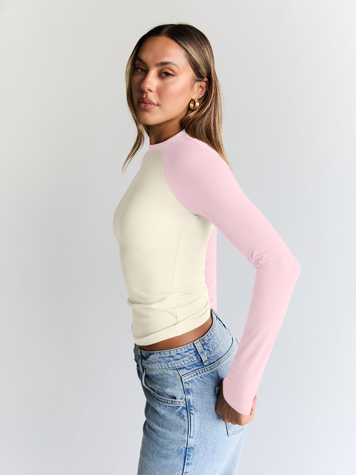 Trendy Queen Women's Long Sleeve Shirts Slim Fit Stretchy Color Block Slightly Cropped Tops