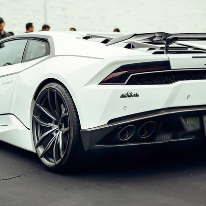 7 inch Snow Mountain Tree Stickers for Car, Mountains Graphic Logo Decals, Premium Badge Decals for Car Trunk Tailgate Emblem, Car Decoration Accessories for Truck, SUV, Sedan (Black Mountain/1 PCS)