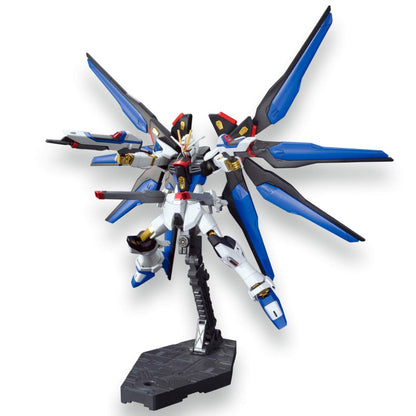 GUNDAM - HG 1/144 ZGMF-X20A Strike Freedom Gundam - Model Kit