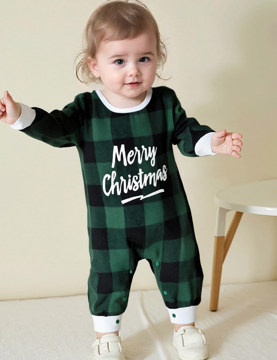 AGQT Infant Baby Boys Christmas Outfit Long Sleeve Onesie One Piece Romper Bodysuit 1st Xmas Clothes Green and Black Plaid Size 3-6 Months