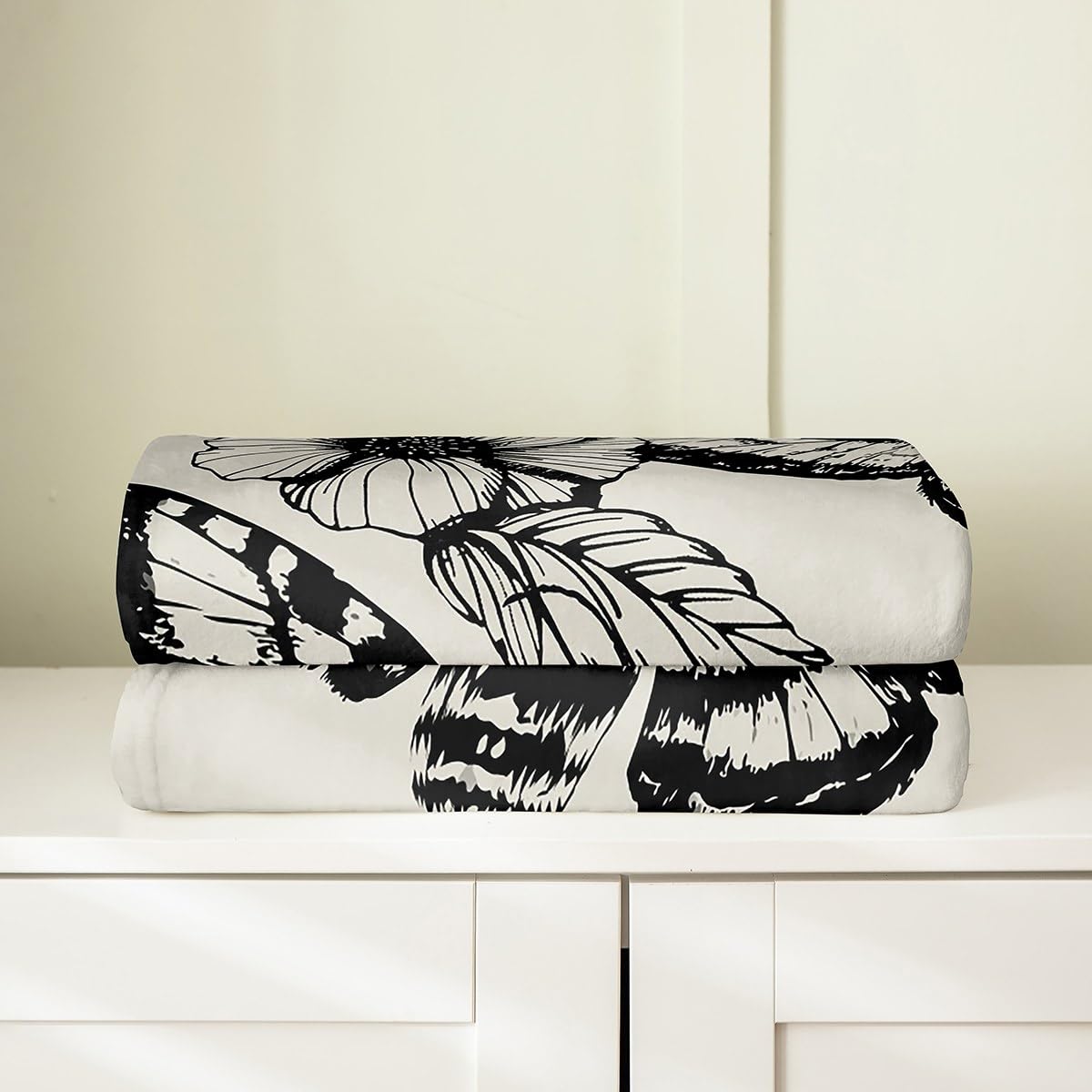 Death Moth Flannel Blanket for Boys Girls Adult,Gothic Death Skull Fleece Blanket Warm Throw, Youth Bohemian Throw Blanket 90"x90" Ultra Soft, Skeleton Bones Plush Blanket Bedroom Decor