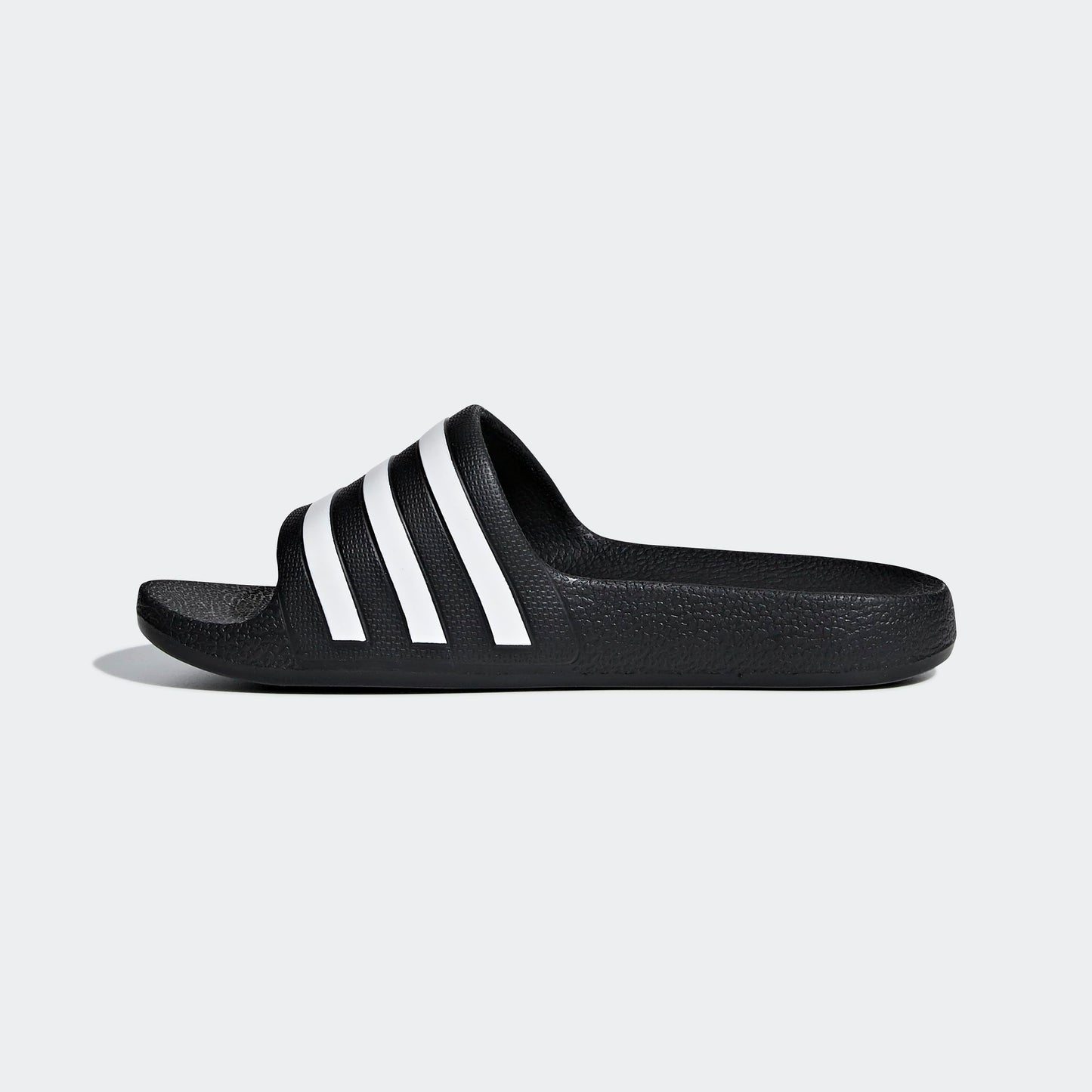 adidas Adilette Aqua Slides Kids, Core Black/Cloud White/Core Black, 5 UK
