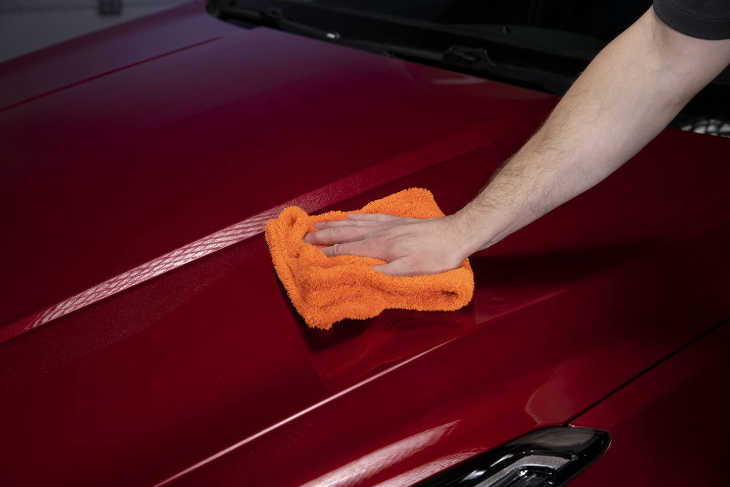 303 Products Speed Detailer - For All Exterior Automotive Surfaces - Instantly Shines And Protects Paint - Cleans Between Washes - UV Protection, 16 fl. oz. (30216CSR) Packaging May Vary