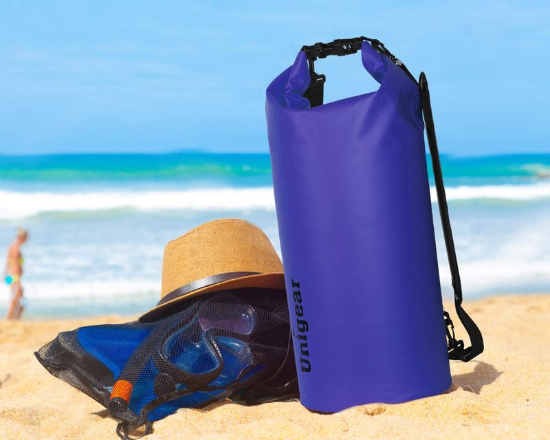 Unigear Dry Bag Waterproof, Floating and Lightweight Bags for Kayaking, Boating, Fishing, Swimming and Camping with Waterproof Phone Case (Blue, 10L)