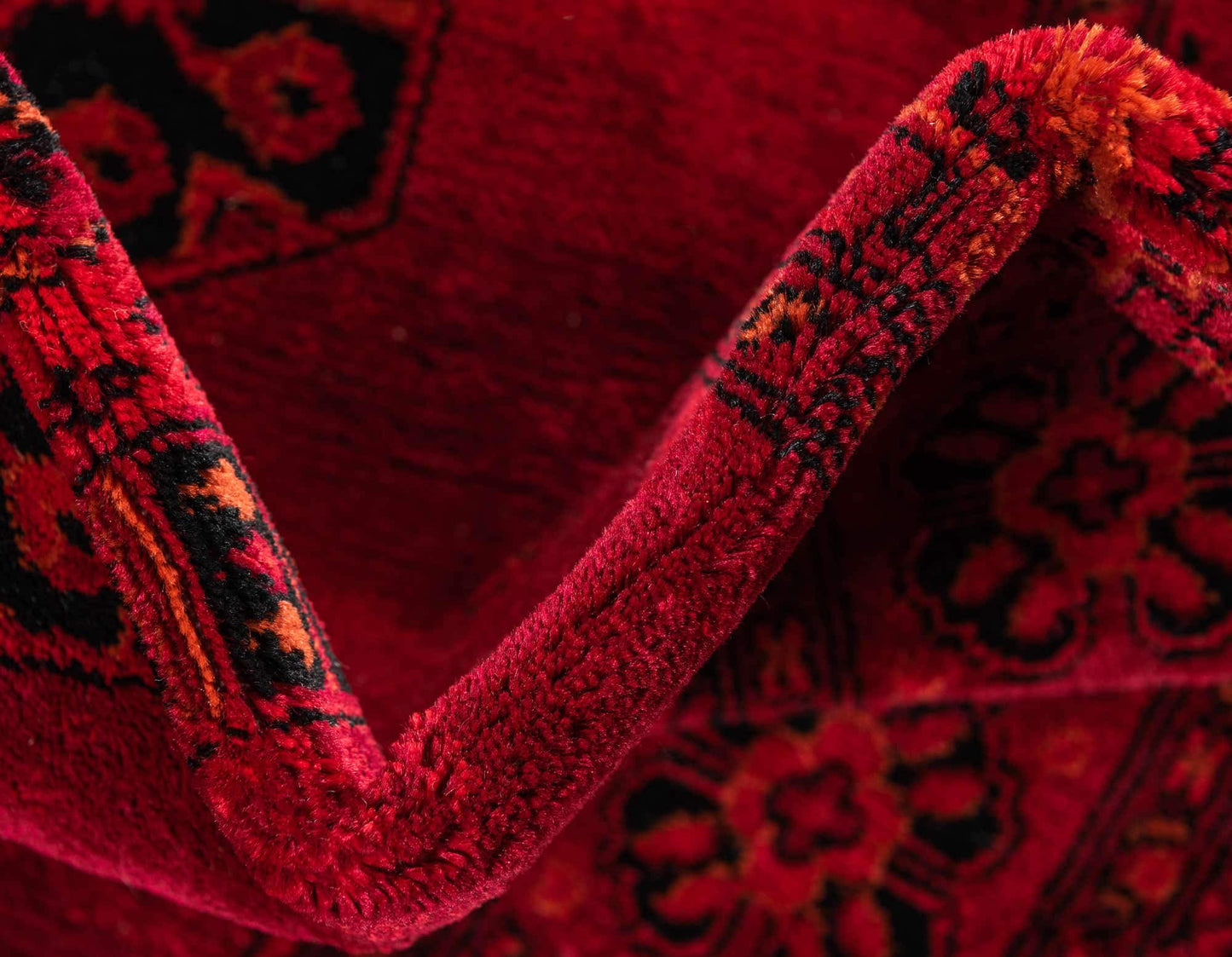 Unique Loom Tekke Collection Over-Dyed Saturated Traditional Torkaman Area Rug (6' 0 x 9' 0 Rectangular, Red/Black)