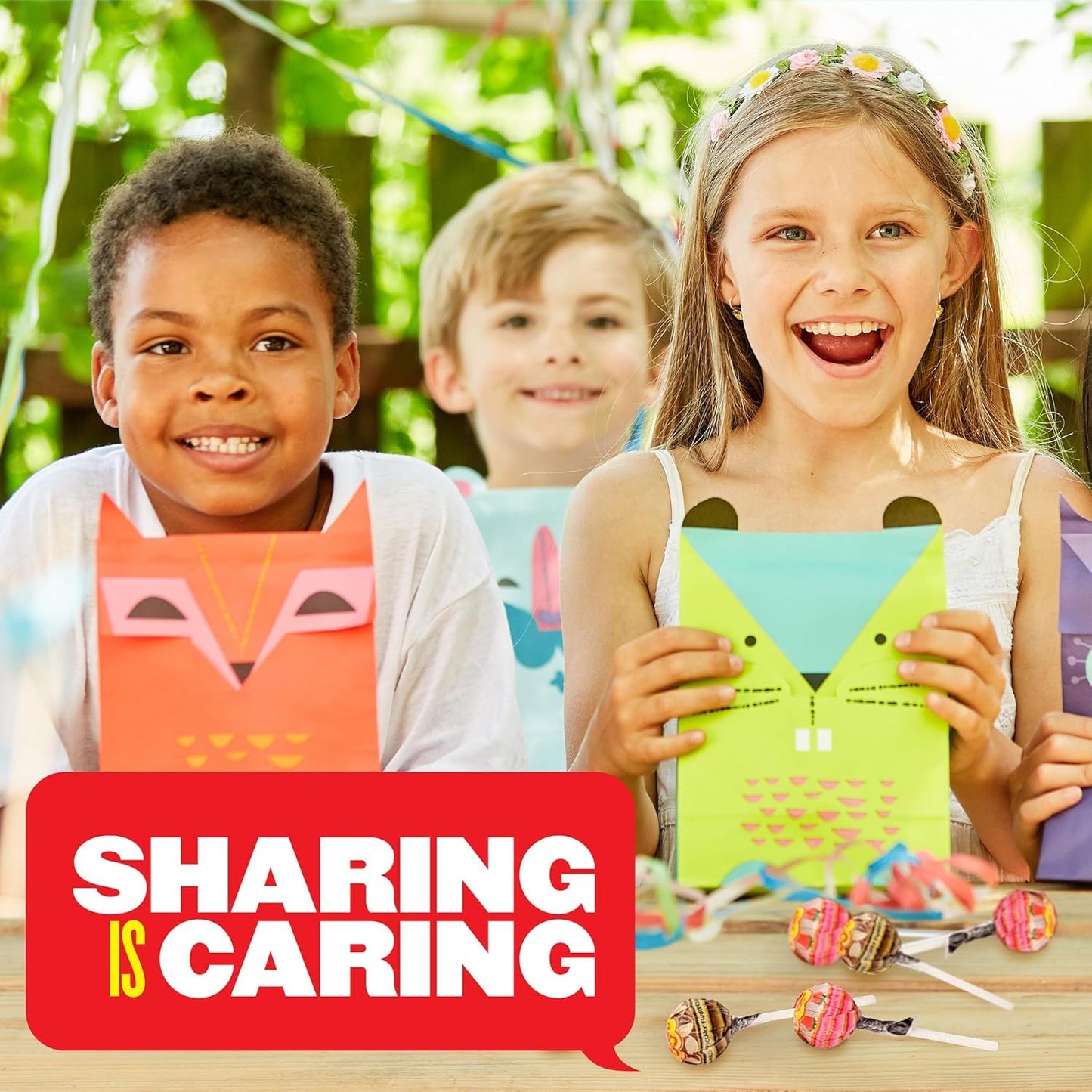 Chupa Chups Cremosa Lollipop Assortment, 2 Ice Cream Flavors, Individually Wrapped Candy for Kids, 16.9 Oz Bag (40 Suckers)