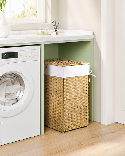 GREENSTELL Laundry Hamper with Lid, 60L Clothes Hamper with 2 Removable Liner Bags & 2 Mesh Laundry Bags, Handwoven Synthetic Rattan Laundry Basket for Clothes, Toys in Bathroom, Bedroom Natural