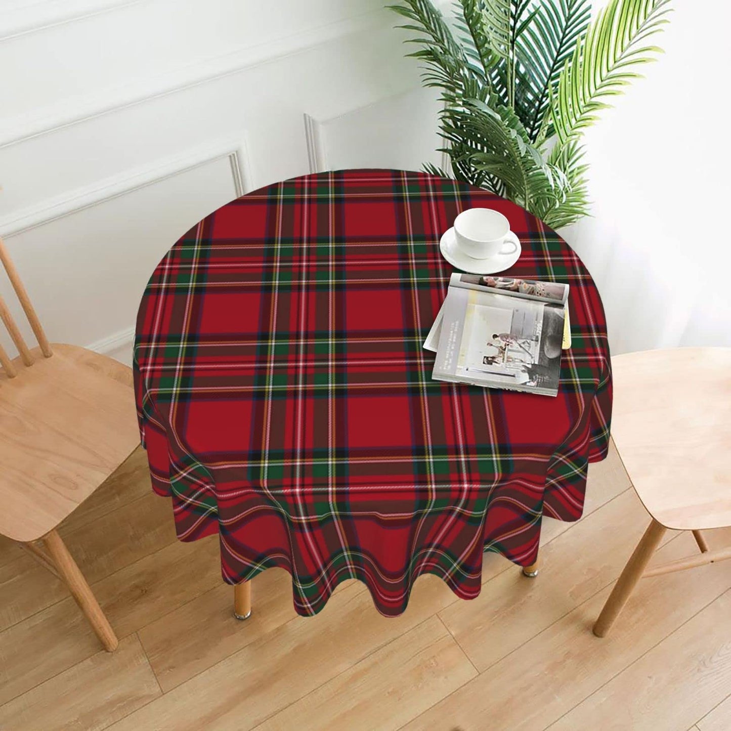 Checkered Christmas Tablecloth Round 60 Inch,Red Green Retro Plaid Table Cloth,Stain Resistance Polyester Winter Xmas Holiday Table Covers for Kitchen Dining,Small Tablecloth for Parties Picnic