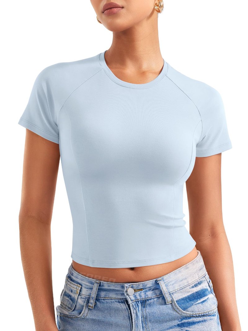 YEOREO Women Tops Baby T-Shirt Short Sleeve Crew Neck Going Out Crop Top Corriny Slim Fit Workout Basic Baby Tee Light Blue M
