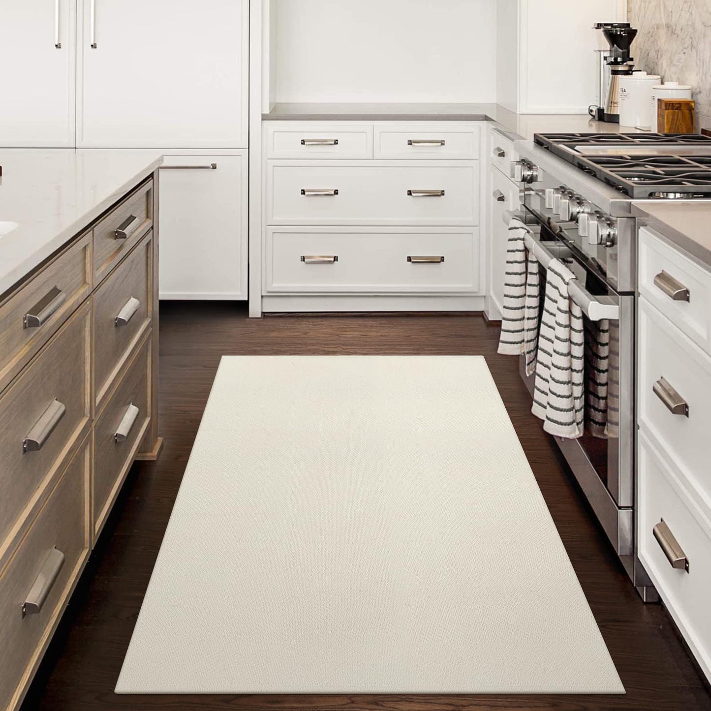LEEVAN Washable Area Rug 4x6, Hand-Woven Cotton Living Room Rug, White Braided Bedroom Rugs, Farmhouse Indoor/Outdoor Floor Carpet for Patio, Nursery, Office, Playroom, Dining Room
