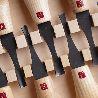 Flexcut Carving Tools Deluxe Palm Gouge Set FR405, Wood Crving Kit, Razor-Sharp 1095 High Carbon Steel Blade, Made in the USA