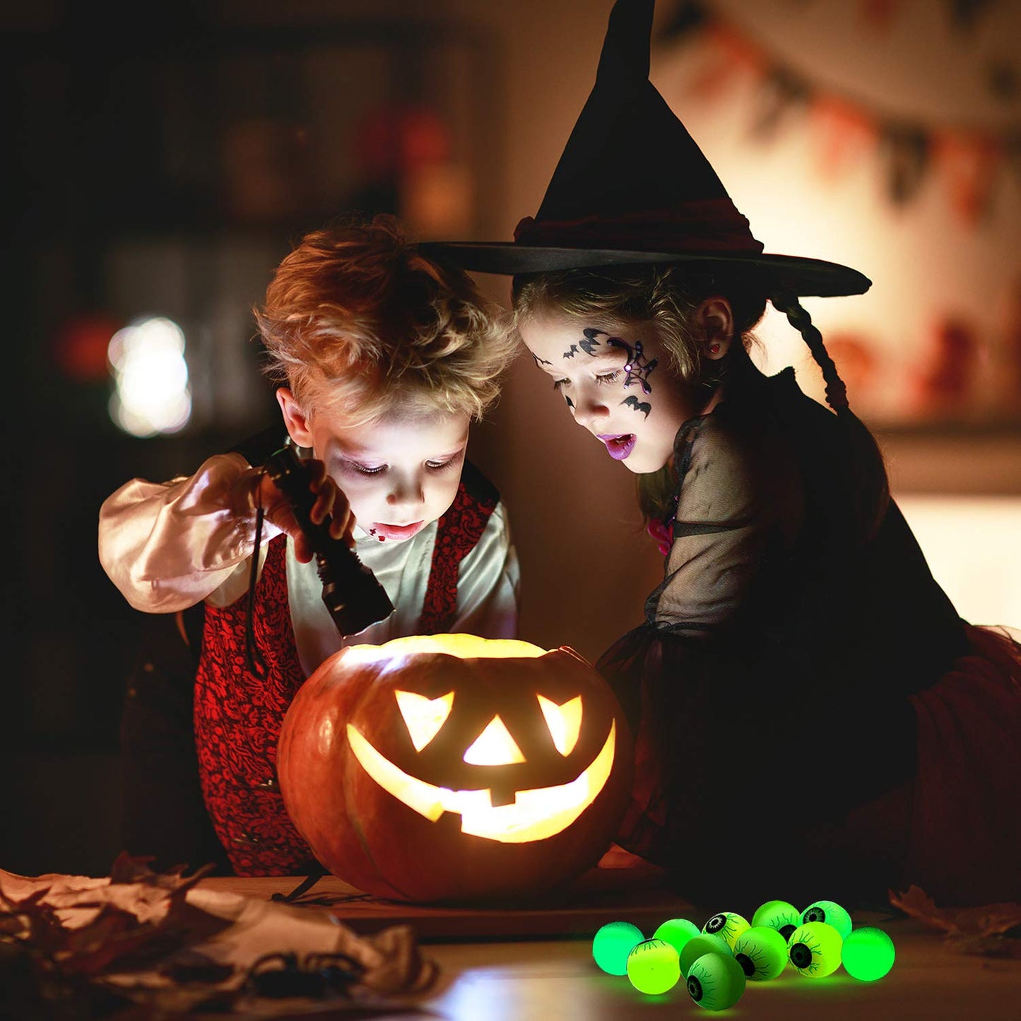 URATOT 36 Pieces Halloween Glow in The Dark Bouncy Eyeballs Halloween Toys Bouncing Eyeballs for Halloween Game Rewards, Trick or Treating Favors