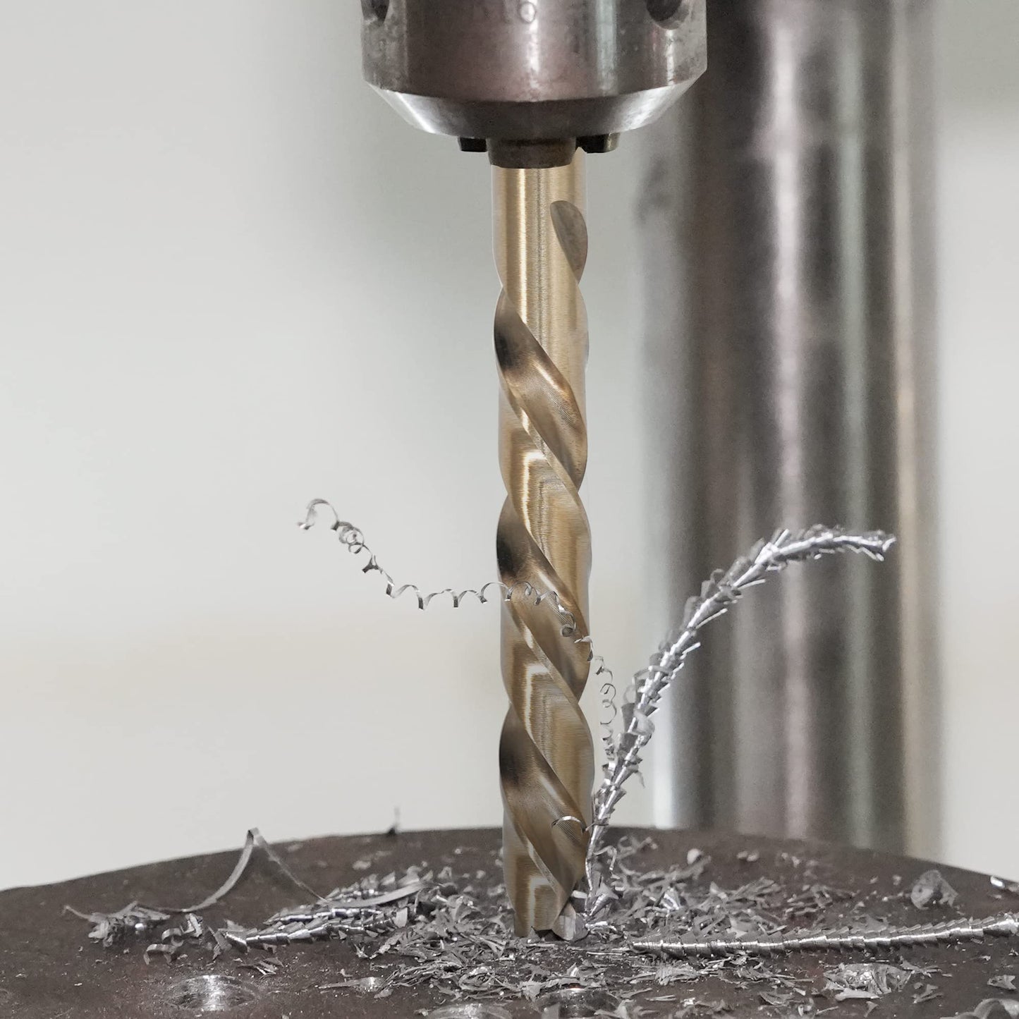 GMTOOLS 15Pcs Cobalt Drill Bit Set, M35 HSS, 135 Degree Tip, Twist Jobber Length Drill Bit Kit for Hardened Metal, Cast Iron, Stainless Steel, Plastic and Wood, with Indexed Storage Case 1/16"-3/8"