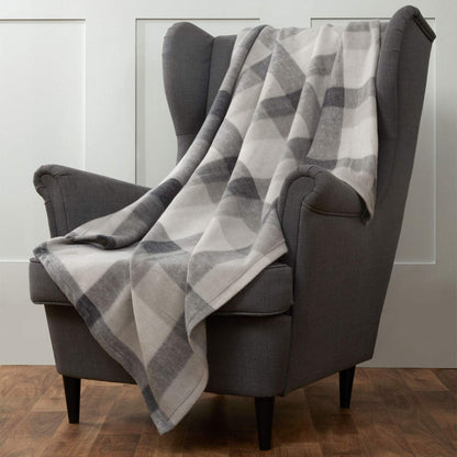 Dreamscene Sofa Throw Blanket, Soft Cosy Warm Grey Tartan Check Outdoor Throw for Garden Furniture Double Fleece Blanket for Bedroom Living Room Picnic, 150 x 200cm