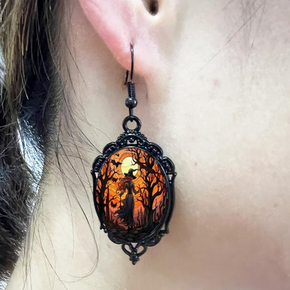 Gothic Mystery Witch Cameo Earrings,Vintage Crystal Glass Witch Dangle Earring Punk Style Mystery Earrings Goth Victorian Earring Halloween Jewelry for Women (Black)