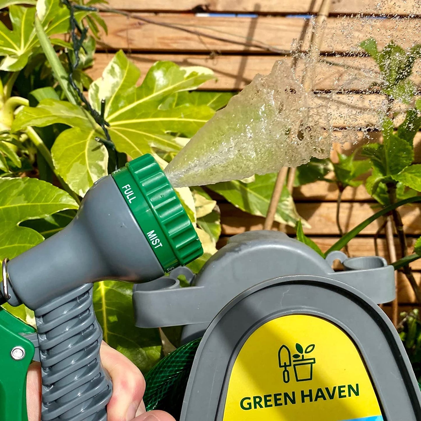 Green Haven Garden Hose Pipe Reel – 10m / 32ft Lightweight Compact Hosepipe with 7-Pattern Spray Nozzle Gun, Easy Wind Mini Hose Reel for Small Gardens, Balconies & Outdoor Cleaning