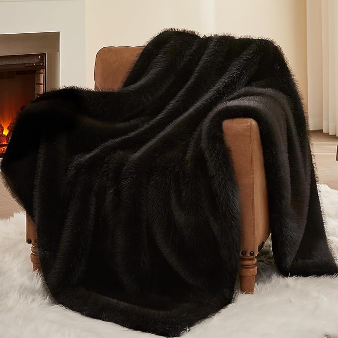 L'AGRATY Faux Fur Throw Blanket: 50''x 60'' Luxury Fluffy Plush Thick Faux Fur Blanket for Bed Couch Sofa - Cozy Soft Fuzzy Blankets for Women Man: Minky Couture Decoration Blanket (Black)