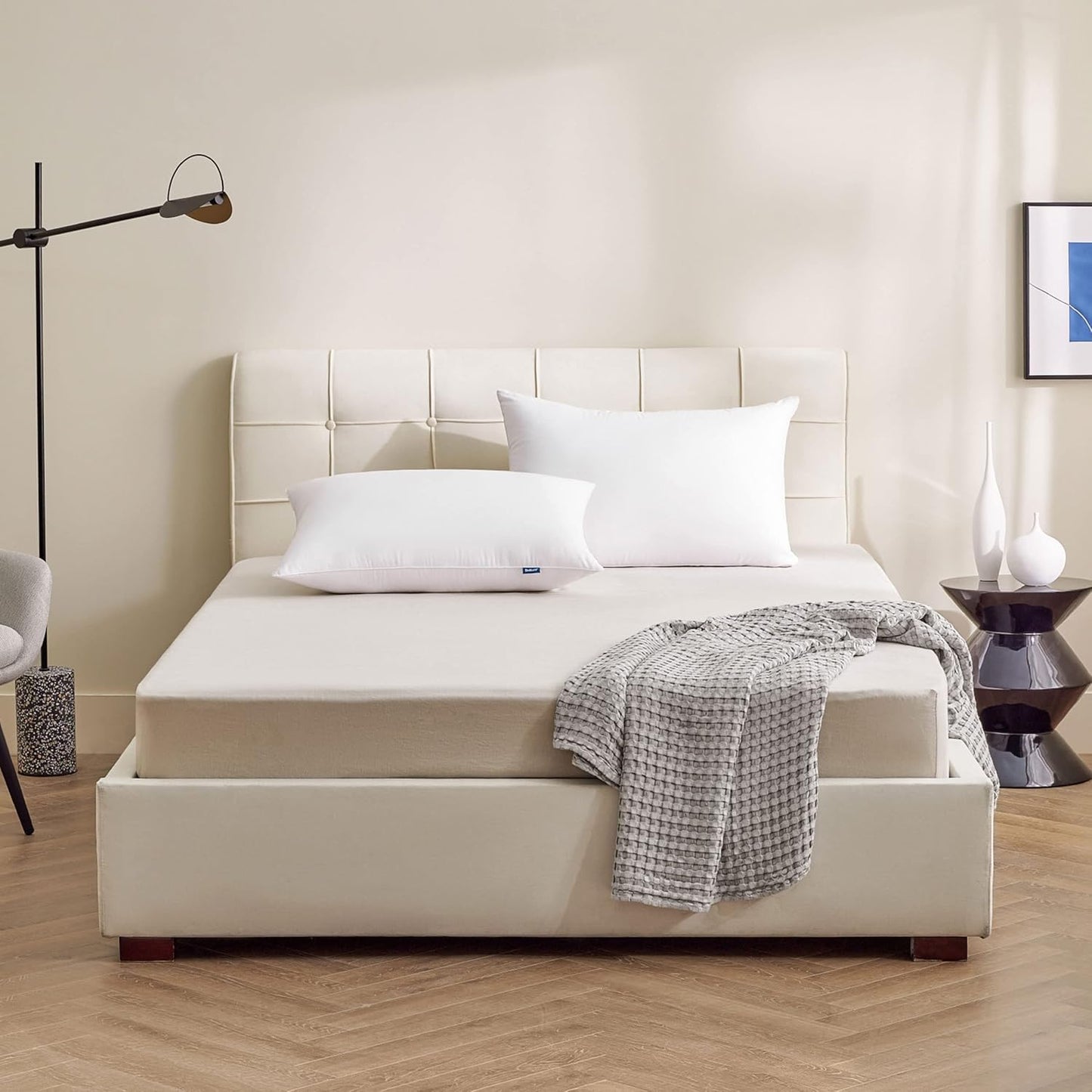 Bedsure Medium Firm Bed Pillows for Sleeping Standard Size, Set of 2, Standard Pillows 2 Pack Hotel Quality Premium Down Alternative for Medium Supportive Filling for Side, Back Sleepers