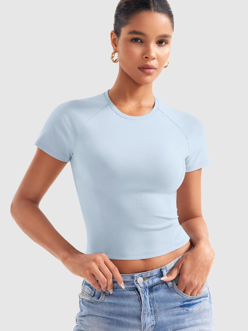 YEOREO Women Tops Baby T-Shirt Short Sleeve Crew Neck Going Out Crop Top Corriny Slim Fit Workout Basic Baby Tee Light Blue M