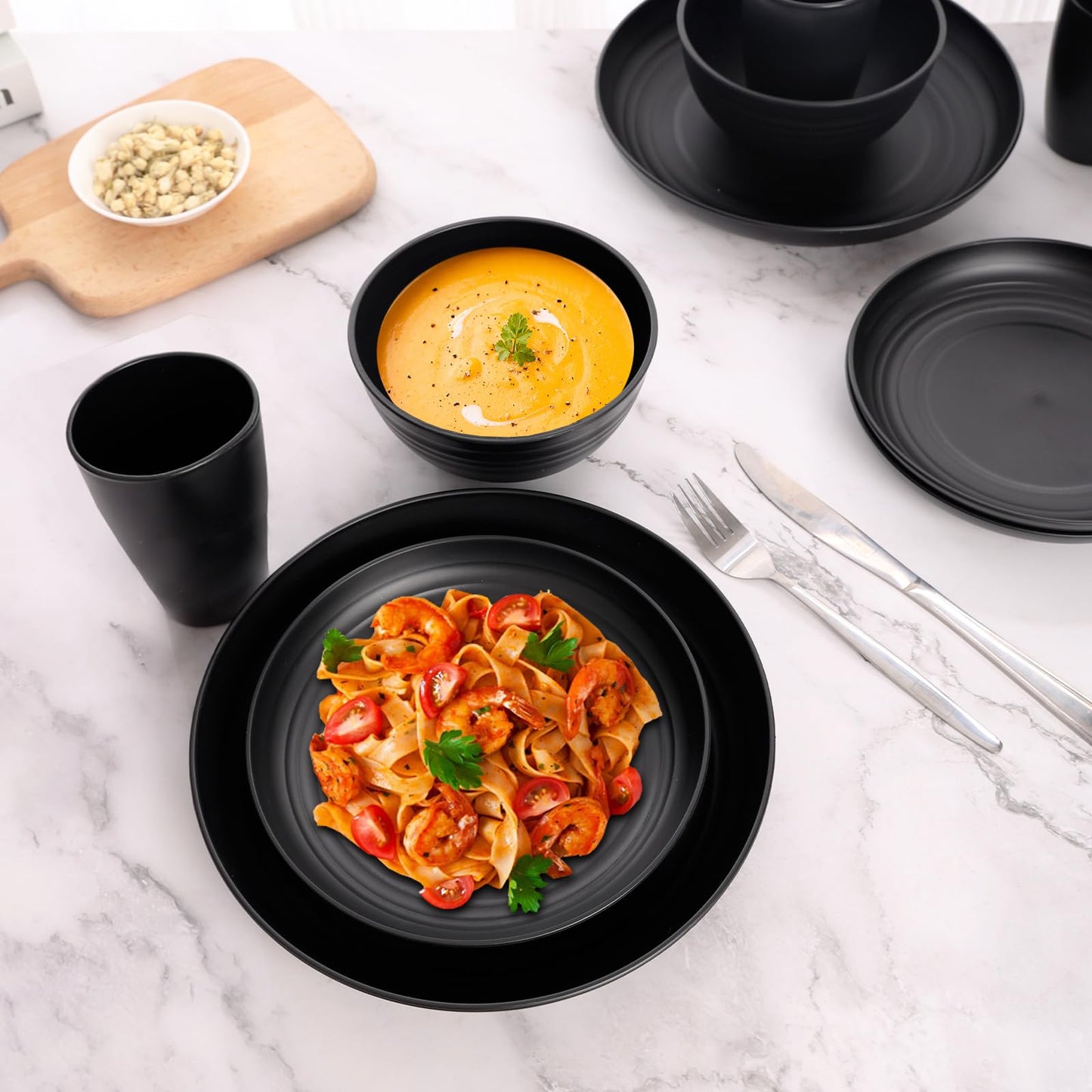 Black Plates and Bowls Sets for 8,Wheat Straw Dinnerware Sets Black Plastic Reusable Dishwasher Safe for Kitchen Halloween Camping,32 Pcs Lightweight Unbreakable Plastic Dishes Set Outdoor