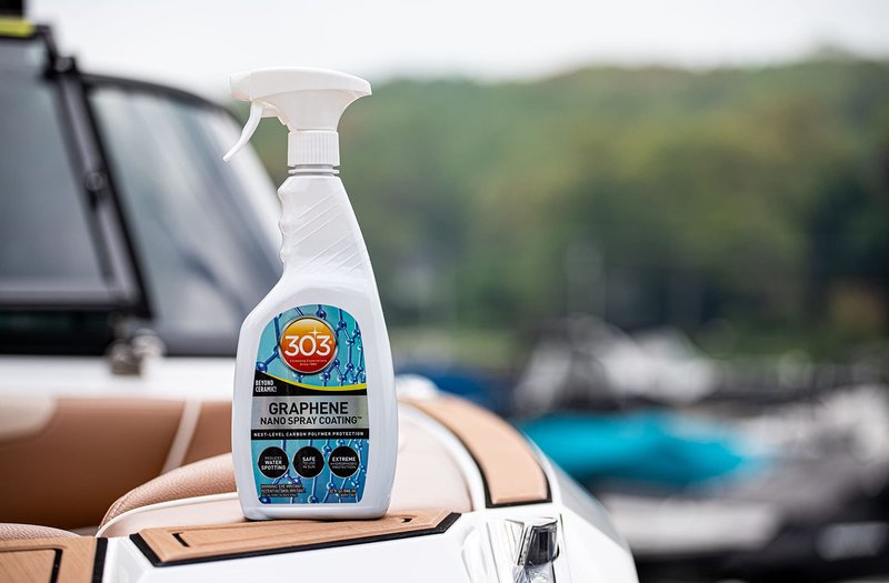 303 Products Marine Graphene Nano Spray Coating - Next Level Protection - Enhances Gloss and Depth - Reduces Water Spotting - UV Ray Protection- Safe to Use in the Sun - 32 fl. oz. (30251), White