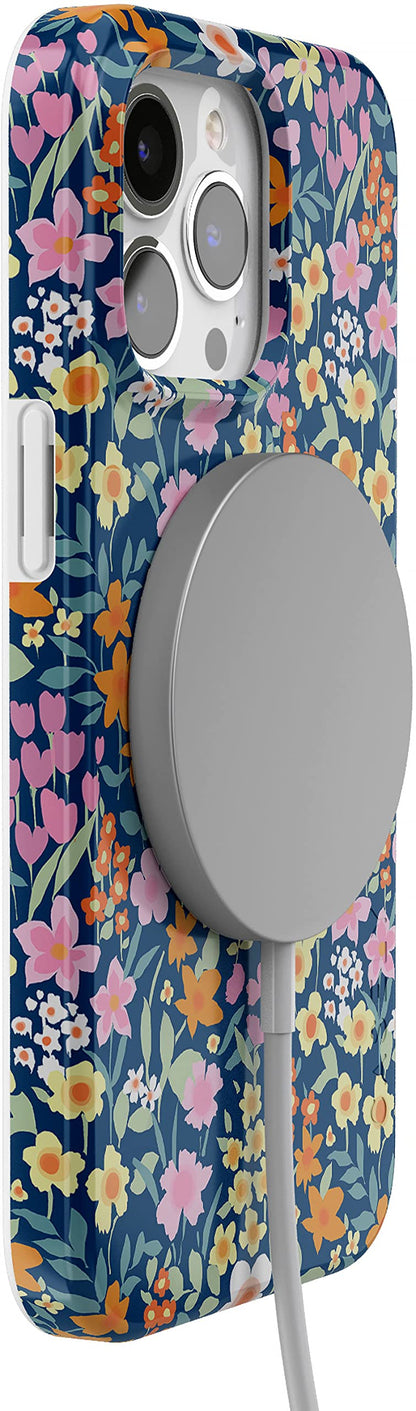 Casely iPhone 13 Pro Case | Fit Check | Neutral Checkerboard | Compatible with MagSafe | Classic Ultra Slim Design