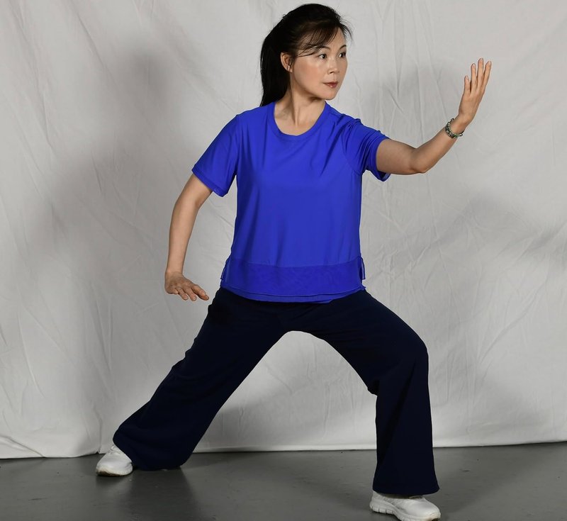 Tai Chi DVD for Women - Beginner Exercises with Master Helen Liang | Health Benefits for All Ages, Perfect for Seniors