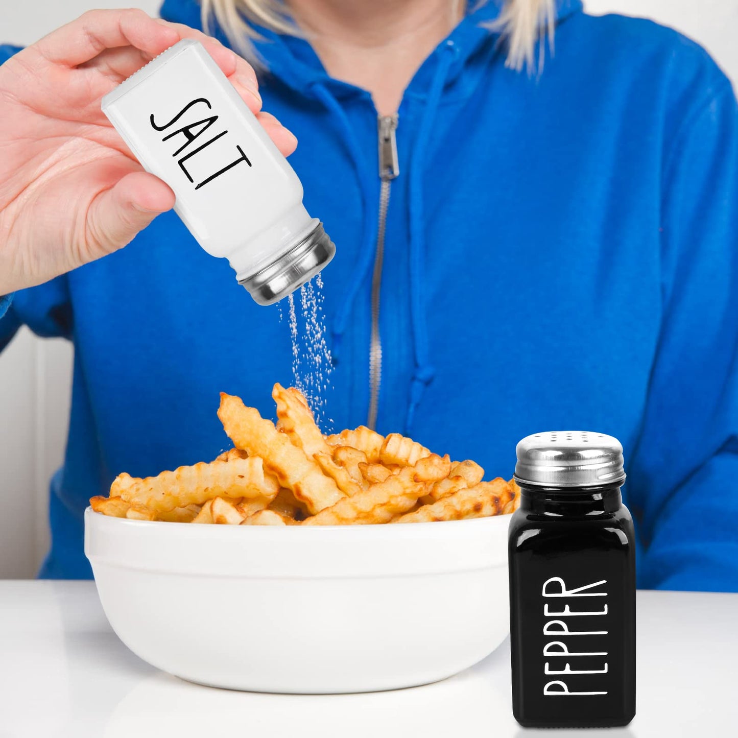 2 Pack Salt and Pepper Shakers Set, Glass Shaker with Stainless Steel Lid, Modern and Cute Farmhouse (Black and White)