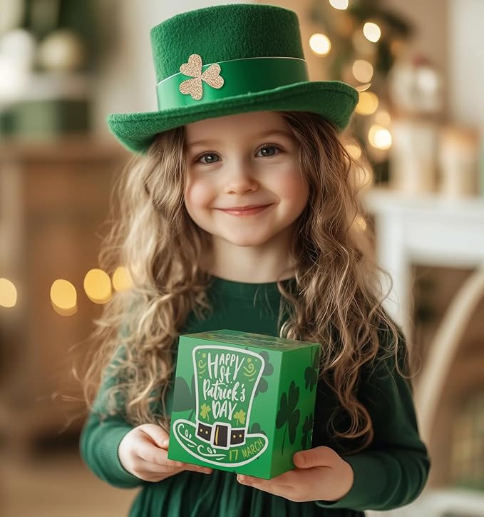 St. Patrick's Day Candle with LED, 100% Soy Wax Jar Candle, Lucky Road Gifts for Friend, Aromatherapy Candles for Women Home, Eucalyptus Scent Candles,Over 40 Hours of Burn Time