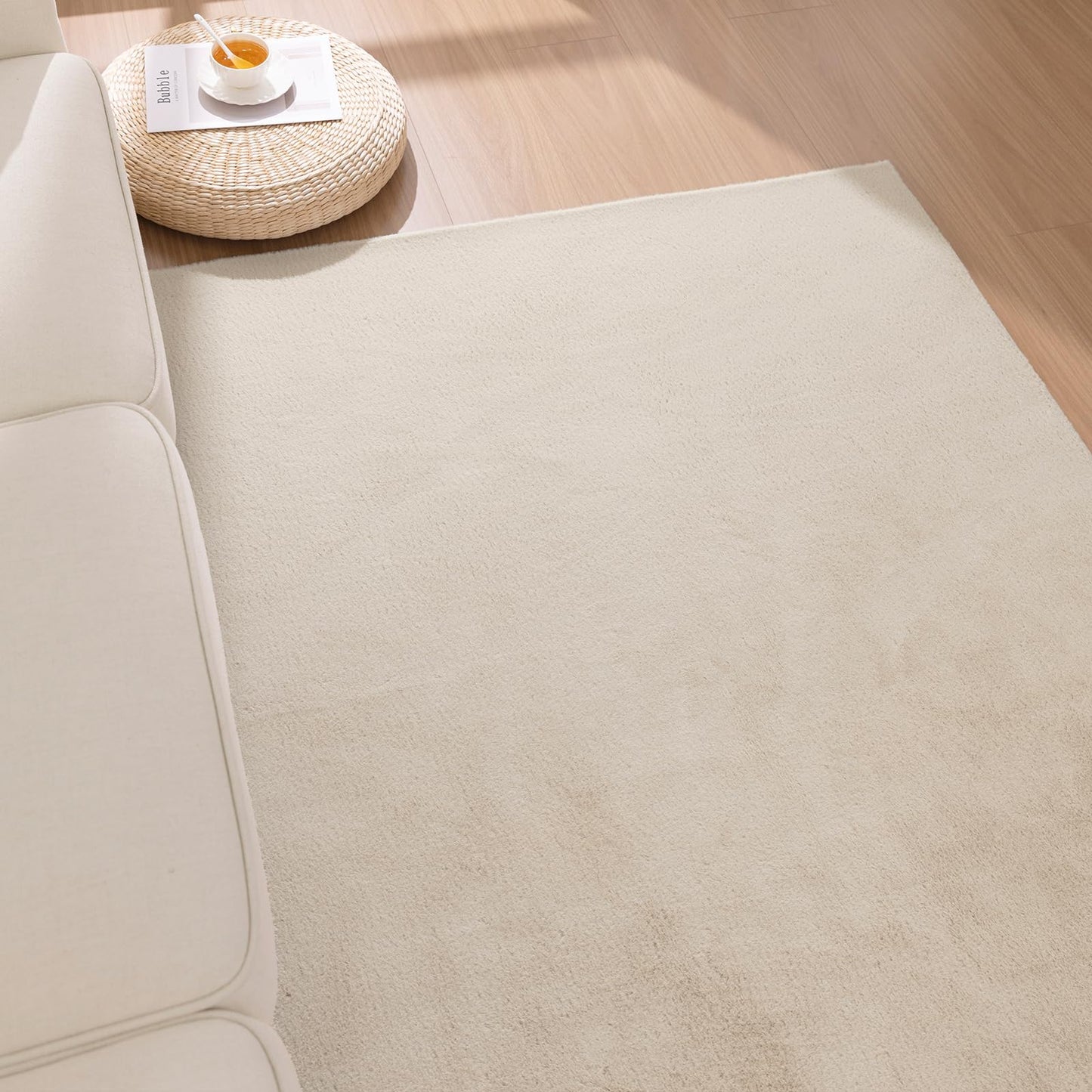 SHACOS Ultra Soft Faux Rabbit Fur Area Rug 3'x5', Non Slip Washable Padded Living Room Rugs, Fluffy Cozy Indoor Modern Carpet for Bedroom Dining Room Kids Room Dorm Home Decor, Beige