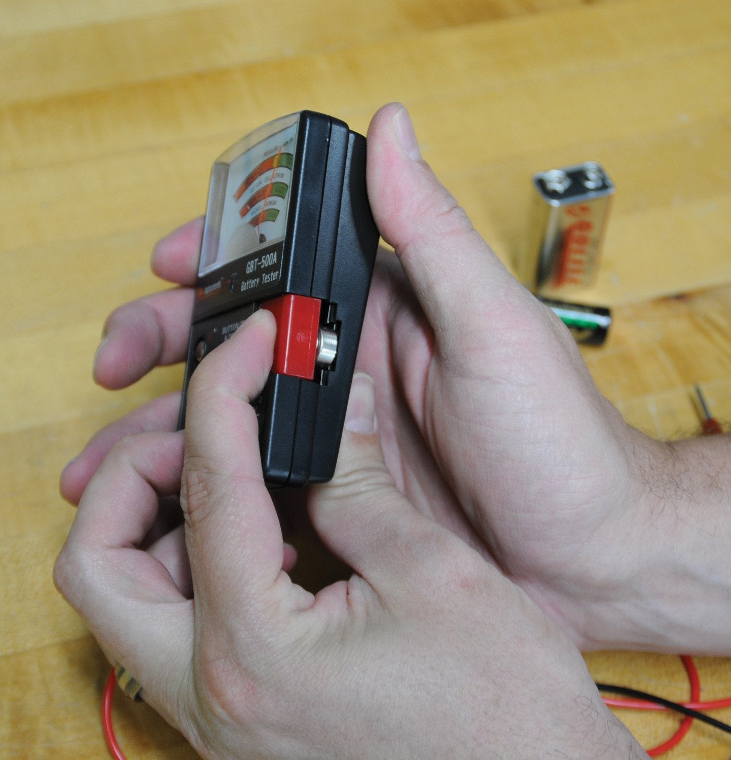 Gardner Bender GBT-500A Analog 1.5 V Button Cell/22.5 Photo/AA/AAA/12 V/9 V/Lantern Cells & More, Leads Battery Tester,14 Battery Range, Black