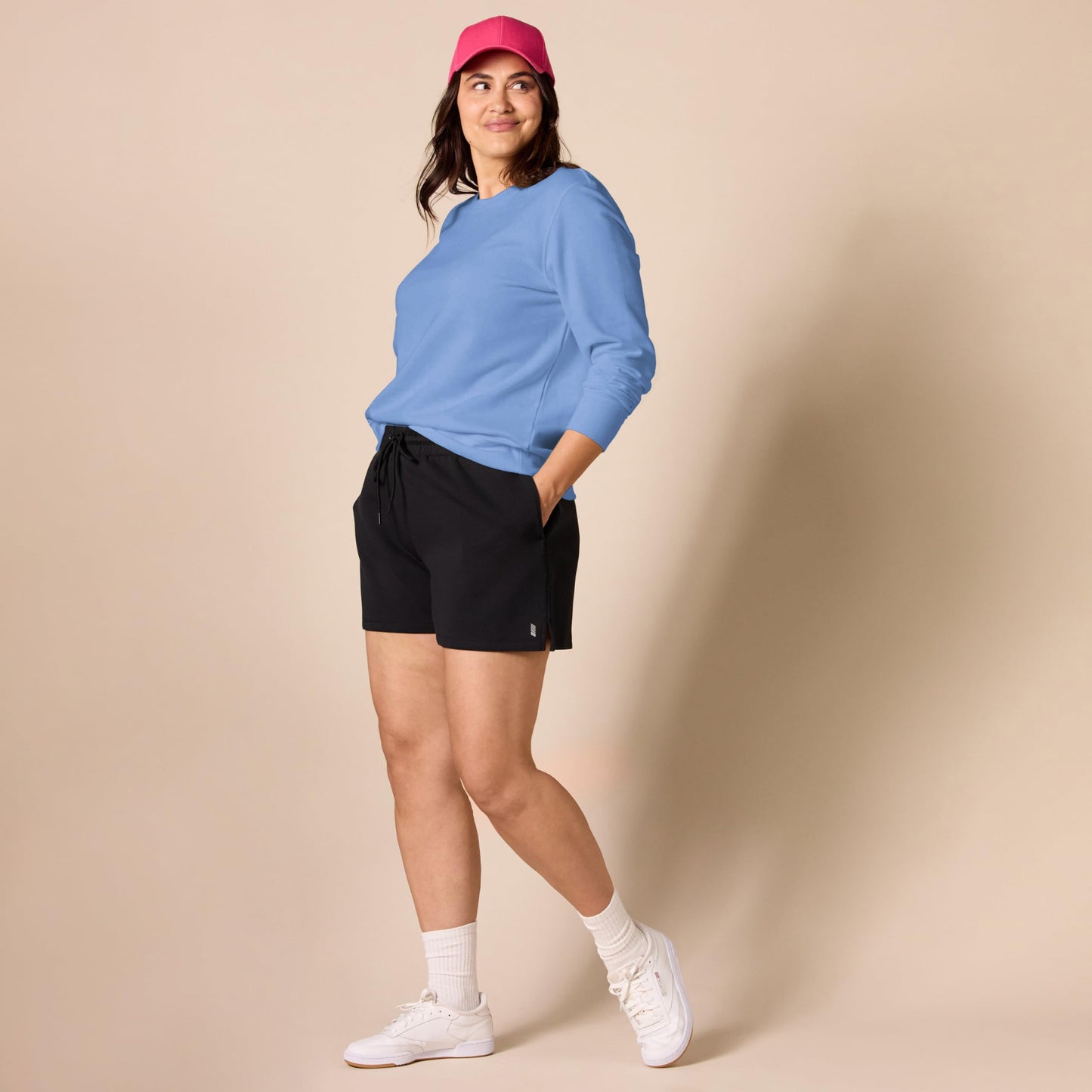 Amazon Essentials Women's French Terry Fleece Crewneck Pullover Sweatshirt (Available in Plus Size), Blue, M