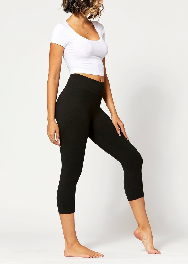 Conceited Capri Leggings for Women - High Waisted - Soft - Casual - Black - Small - Medium