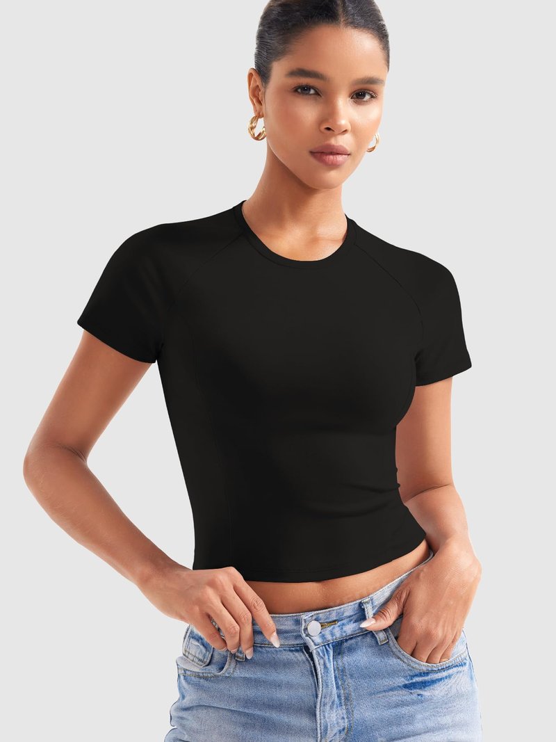 YEOREO Women Tops Baby T-Shirt Short Sleeve Crew Neck Going Out Crop Top Corriny Slim Fit Workout Basic Baby Tee Black M