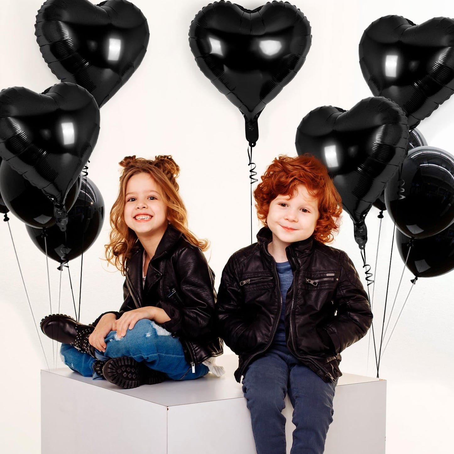 12 Pcs Red Heart Balloons,18 Inch Heart Foil Balloons Love Balloon Valentine Balloon for Birthday Party Wedding Engagement Party Baby Shower Valentine Day Decorations (red)