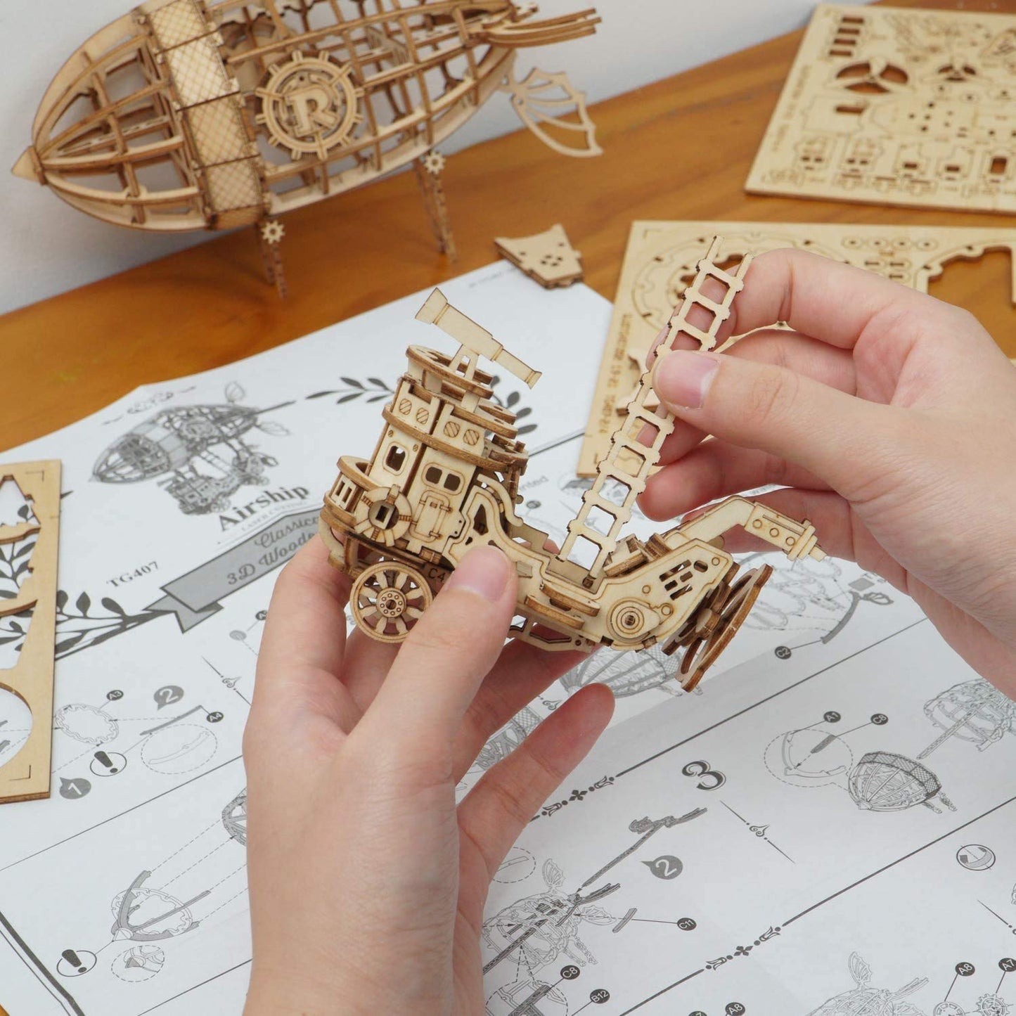 Rolife Wooden Model Kits for Adult to Build 3d Wooden Puzzle Woodcraft Construction Kit 3D Puzzle (Airship)