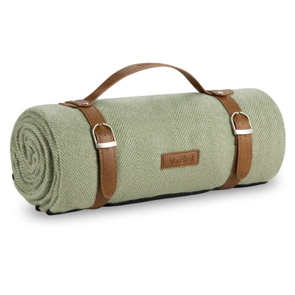 VonShef Picnic Blanket, Green Herringbone Outdoor Rug with Waterproof Backing, 6 Person Weatherproof Picnic Mat with Faux Leather Handle, Water Resistant Camping Accessories, 147x180cm