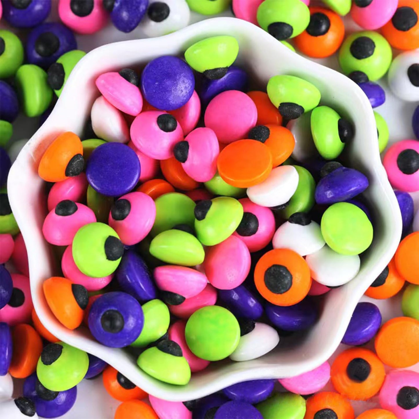 Edible Eyes, Colours Candy Small Eyes, Candy Eyeballs, Eyeball Sprinkles Cupcake Toppers, Baking, Ice Cream，Biscuits, Halloween Christmas Party Supplies 3 Oz.