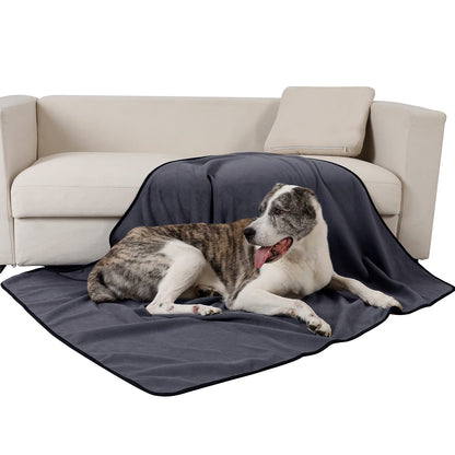 PETTOM Waterproof Pet Blankets for Dogs, Soft Warm Cats Fleece Blankets for Pets 3 Layer Pet Throw Blanket Protects Couch Bed from Spills Stain Super Large 152 x 127 cm-Grey